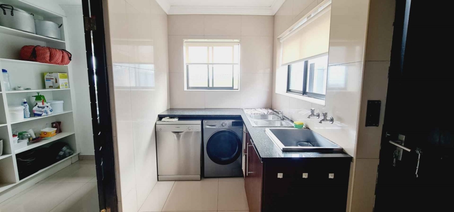 5 Bedroom Property for Sale in Baronetcy Estate Western Cape